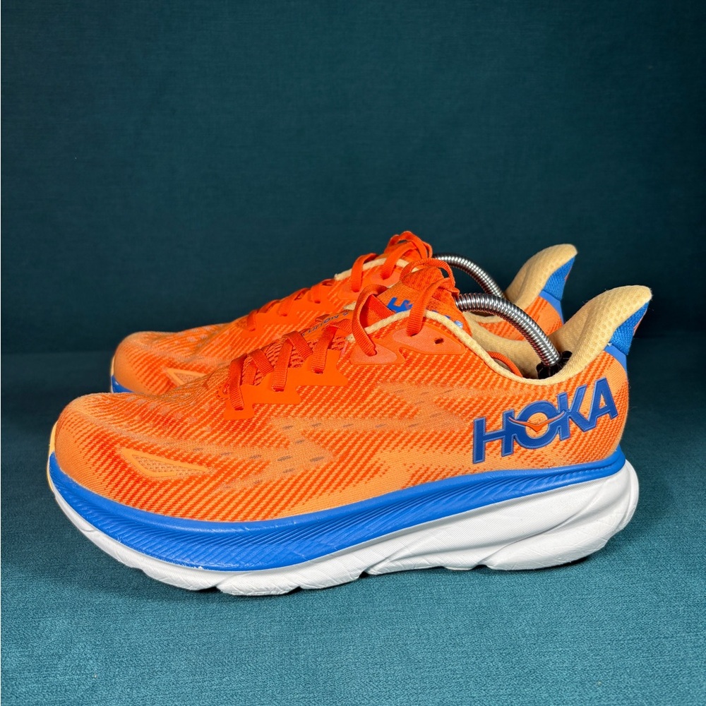 Size 10.5 Wide - Men’s Hoka One Clifton 9 Orange shoes